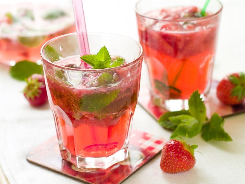 How to Make Perfect Strawberry Mojitos Every Time