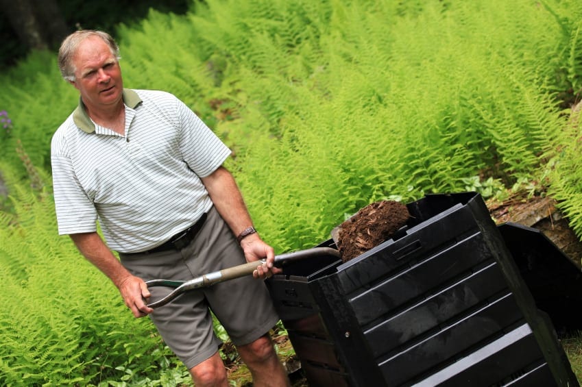 How to Build and Assemble a Worm Composter