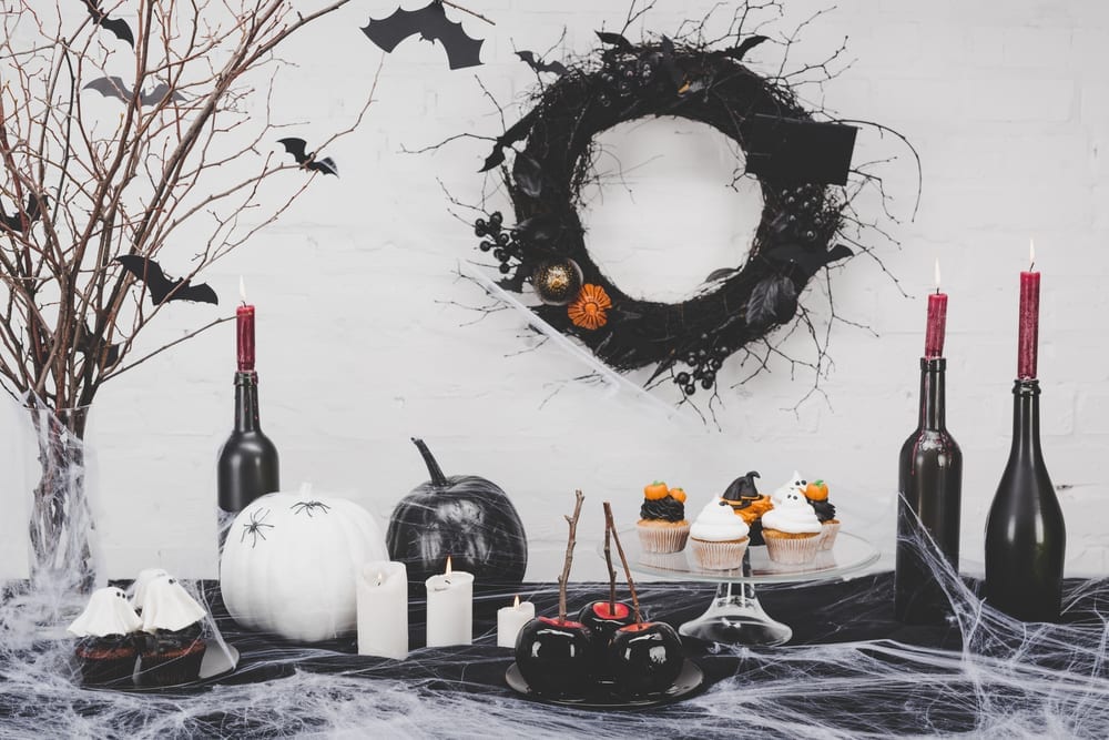 Elegant Halloween Decorations for Your Front Porch